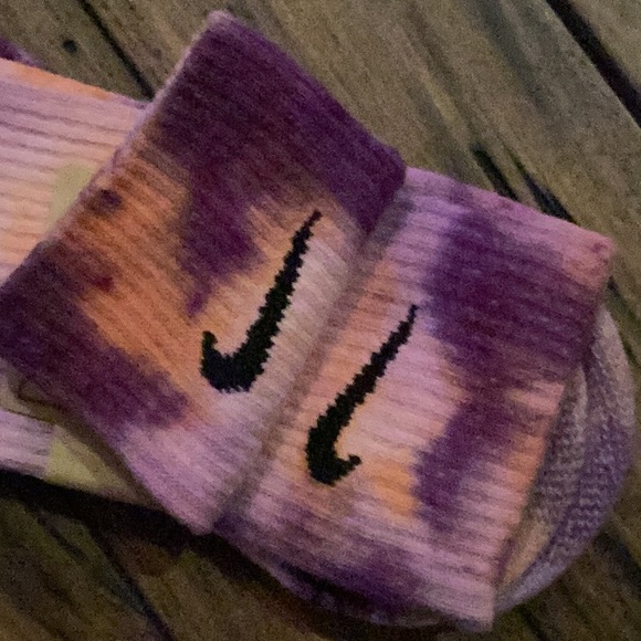 Custom Nike socks - Picture 3 of 5